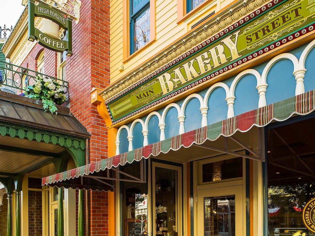 Main Street Bakery: Navigating Allergies on Magic Kingdom’s Iconic&nbsp;Thoroughfare